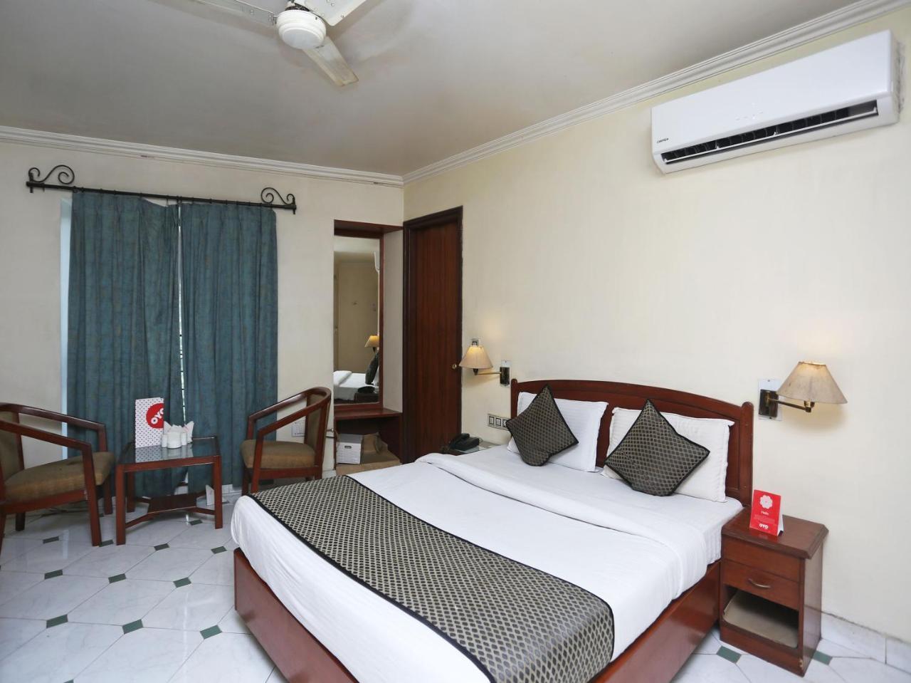 Oyo 3499 Tekarees Inn 勒克瑙 外观 照片